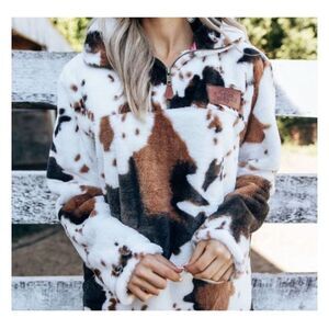 NWOT Southern Fried Chics Faux Fur Cow Print Quarter Zip Top Small